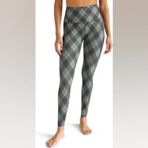 Beyond Yoga Gray Argyle Softmark Caught in The Midi High Waisted Leggings NWT - Picture 1 of 15